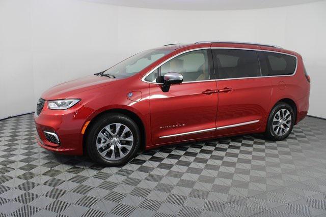 used 2025 Chrysler Pacifica car, priced at $44,496