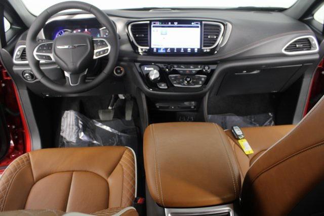 used 2025 Chrysler Pacifica car, priced at $44,496