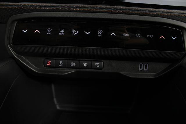 new 2026 Jeep Cherokee car, priced at $40,805