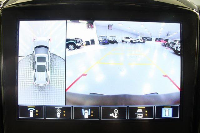 used 2023 Chevrolet Traverse car, priced at $38,996