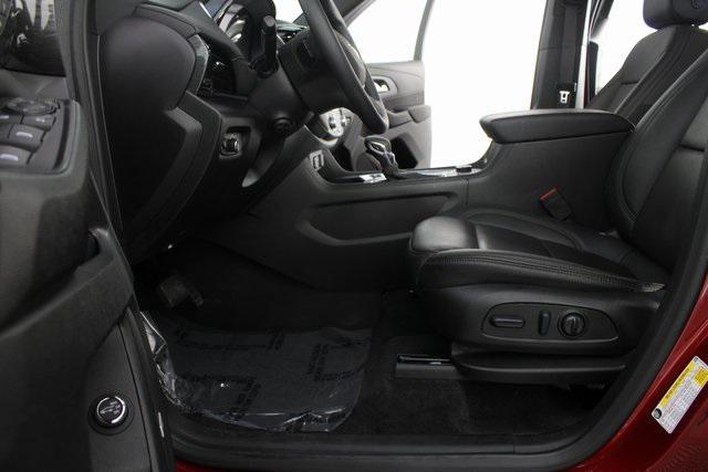 used 2023 Chevrolet Traverse car, priced at $38,996