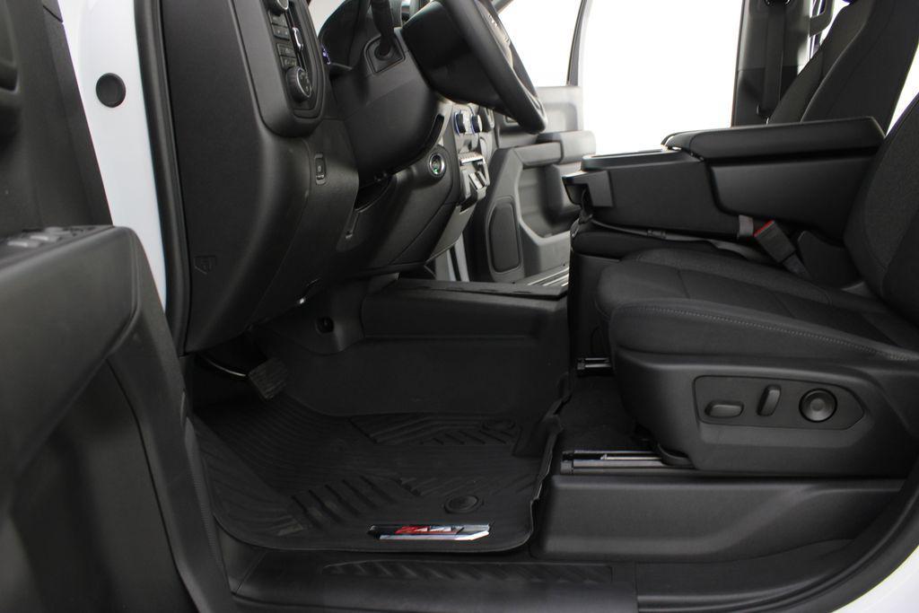 new 2026 Chevrolet Silverado 1500 car, priced at $48,665