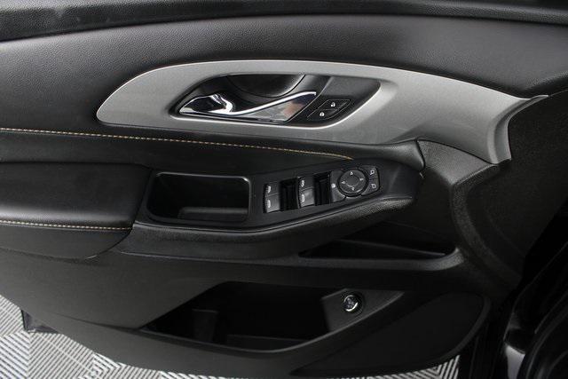 used 2021 Chevrolet Traverse car, priced at $18,996