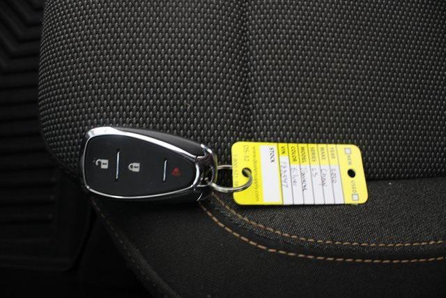 used 2020 Chevrolet Traverse car, priced at $15,996