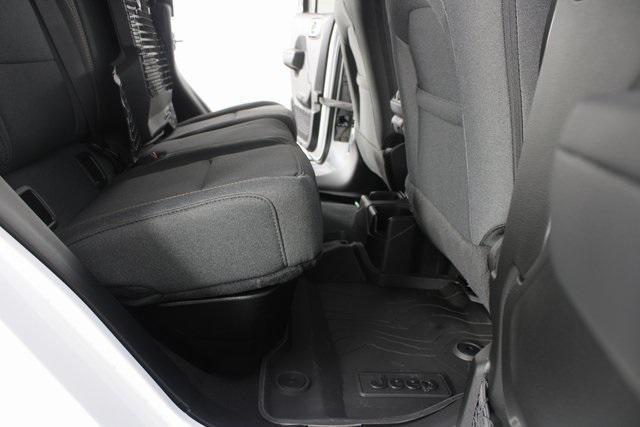 new 2026 Jeep Gladiator car, priced at $45,090