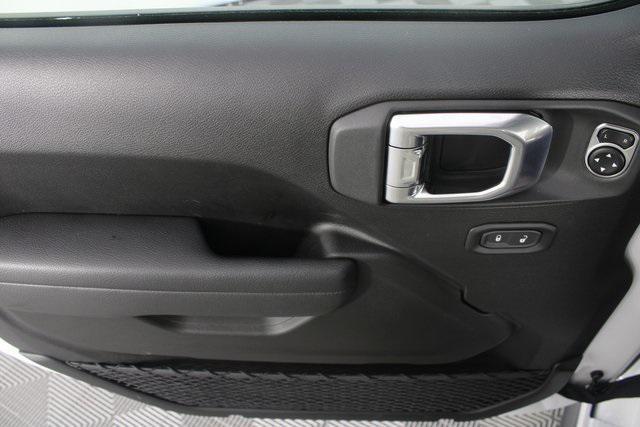 new 2026 Jeep Gladiator car, priced at $45,090