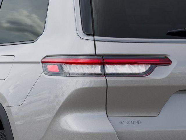 new 2026 Jeep Grand Cherokee car, priced at $48,225