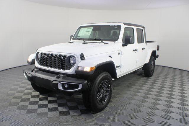 new 2026 Jeep Gladiator car, priced at $43,155