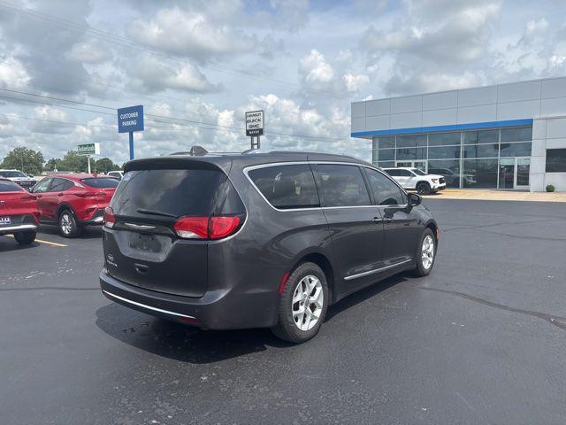 used 2017 Chrysler Pacifica car, priced at $11,996