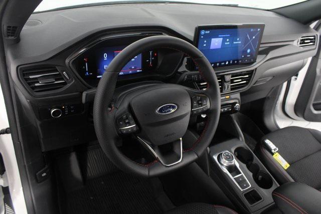 used 2025 Ford Escape car, priced at $24,996