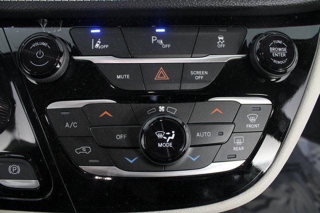 used 2024 Chrysler Pacifica Hybrid car, priced at $33,996