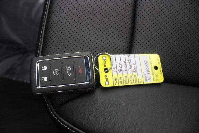 new 2025 Jeep Grand Cherokee car, priced at $44,655