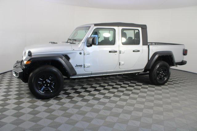 used 2023 Jeep Gladiator car, priced at $31,996