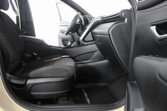 used 2024 Hyundai SANTA CRUZ car, priced at $24,496
