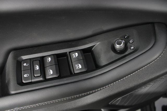 new 2025 Jeep Grand Cherokee car, priced at $44,655