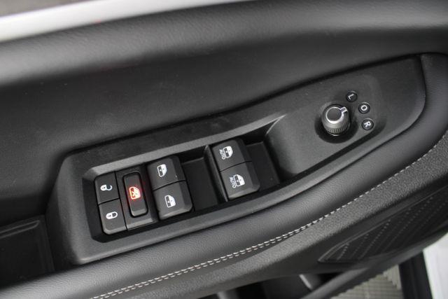 new 2026 Jeep Grand Cherokee car, priced at $39,570