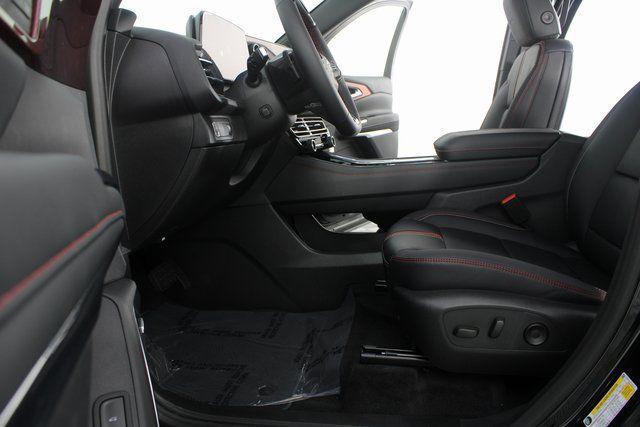 new 2026 Chevrolet Traverse car, priced at $49,295