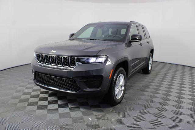 new 2026 Jeep Grand Cherokee car, priced at $36,730