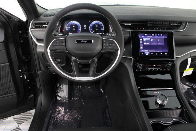new 2026 Jeep Grand Cherokee car, priced at $36,730
