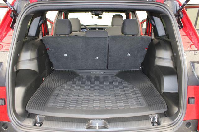 new 2026 Jeep Cherokee car, priced at $35,010