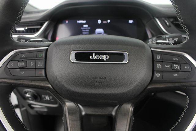 new 2025 Jeep Grand Cherokee car, priced at $44,060