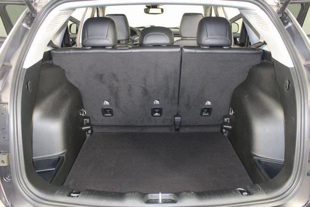 used 2022 Jeep Compass car, priced at $20,996