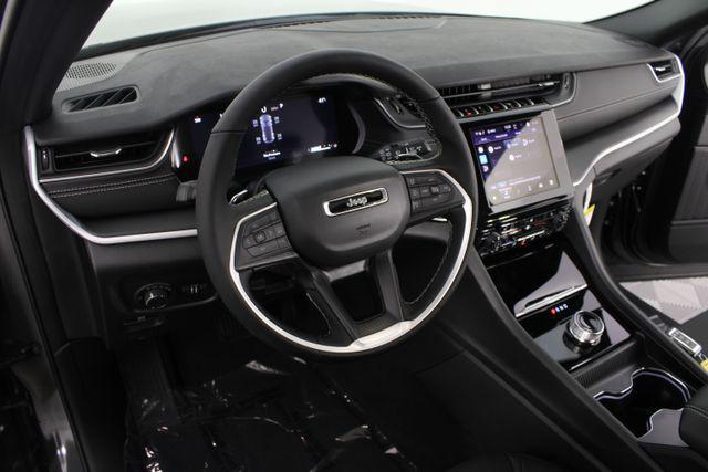 new 2026 Jeep Grand Cherokee car, priced at $37,720