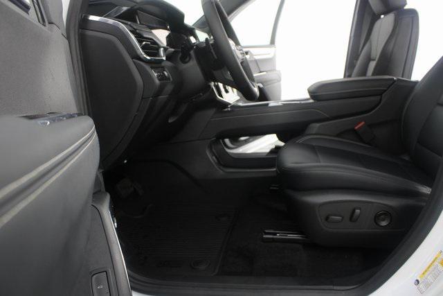 new 2026 GMC Acadia car, priced at $47,162