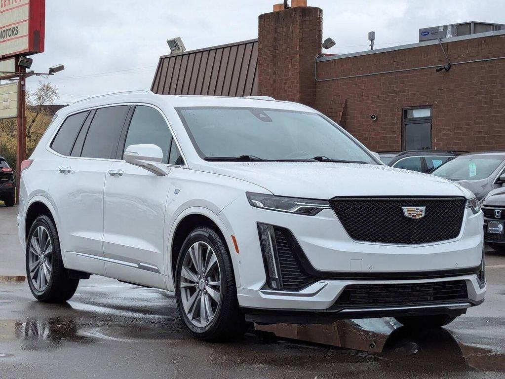 used 2020 Cadillac XT6 car, priced at $20,974