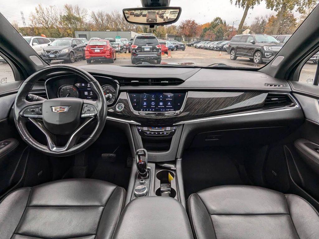 used 2020 Cadillac XT6 car, priced at $20,974