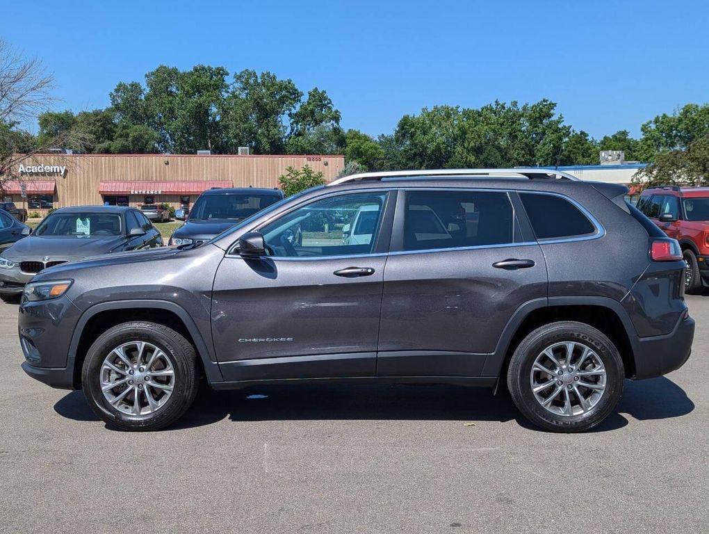 used 2021 Jeep Cherokee car, priced at $16,995