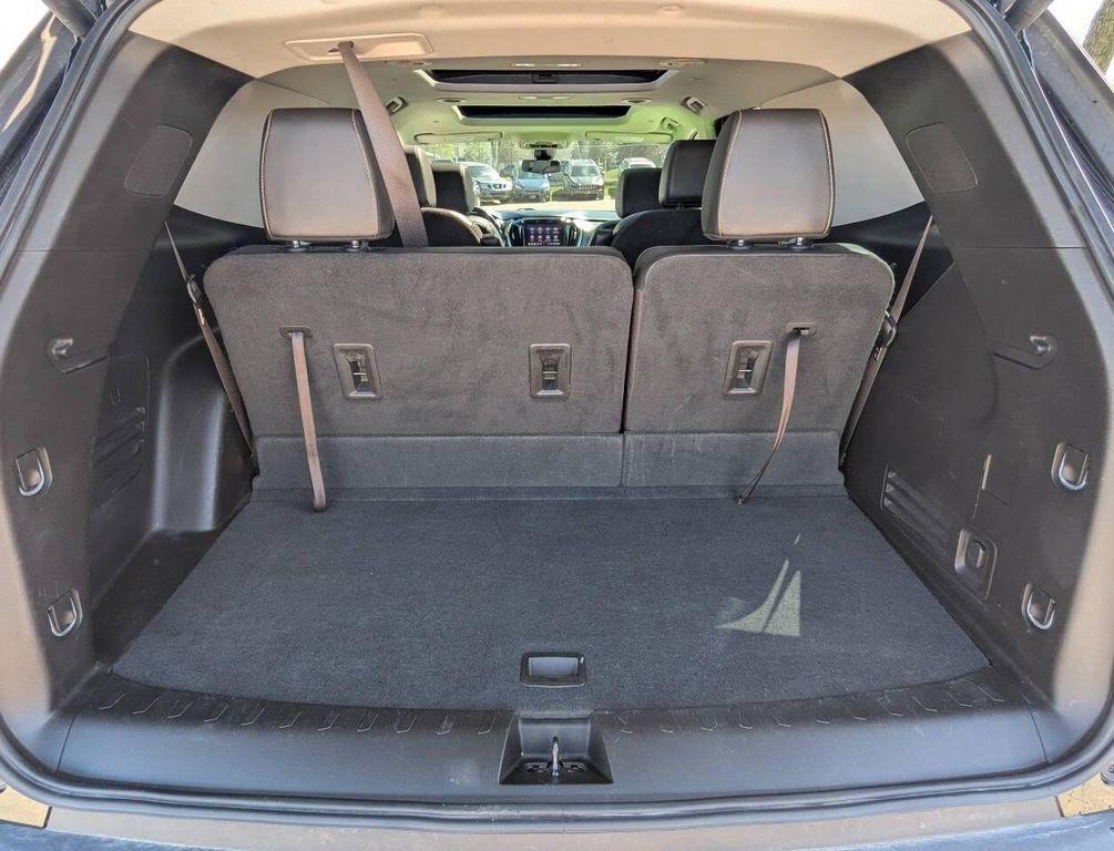 used 2020 Chevrolet Traverse car, priced at $17,985