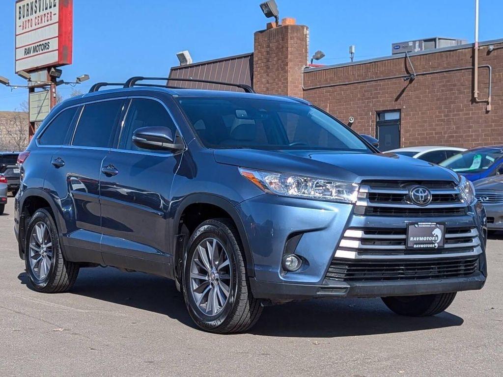 used 2019 Toyota Highlander car, priced at $21,975