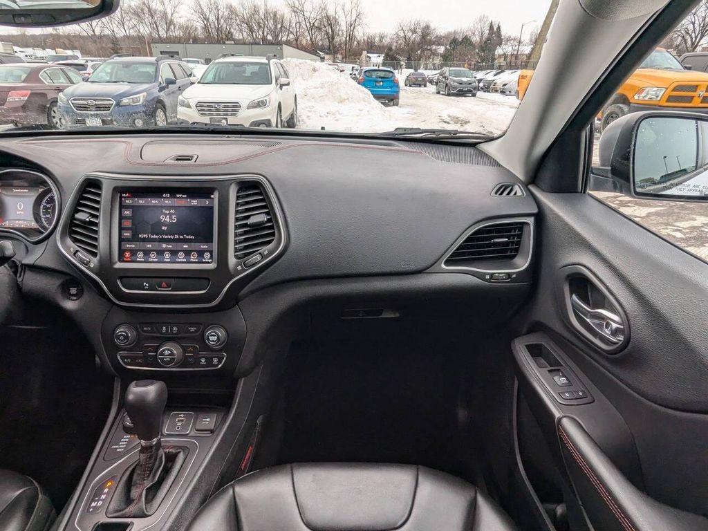 used 2019 Jeep Cherokee car, priced at $11,572