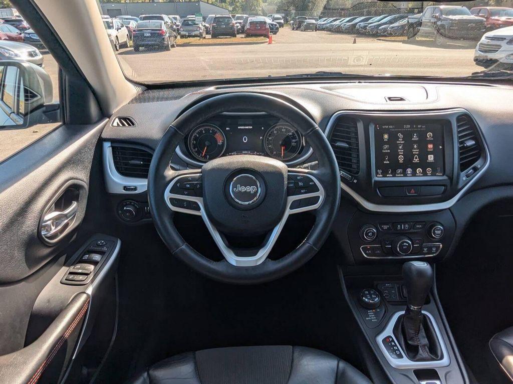 used 2017 Jeep Cherokee car, priced at $15,974