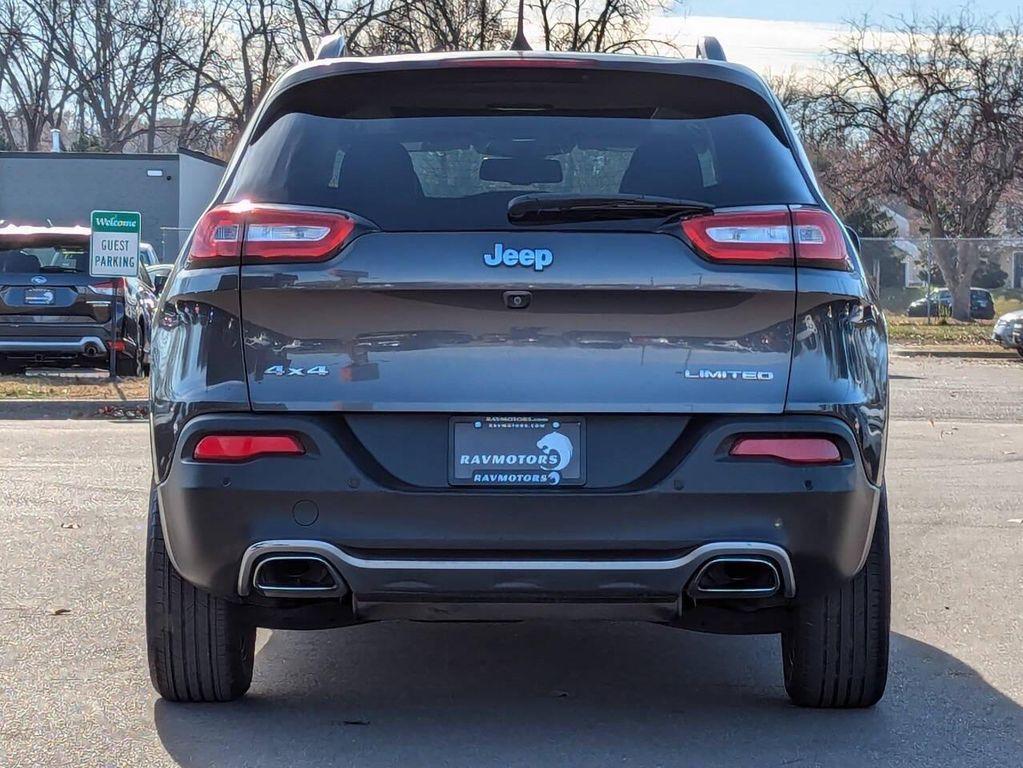 used 2018 Jeep Cherokee car, priced at $16,492