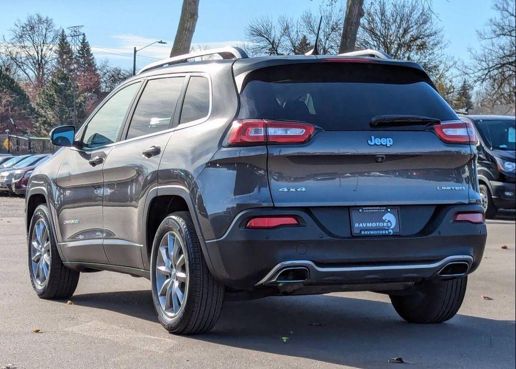 used 2018 Jeep Cherokee car, priced at $16,492