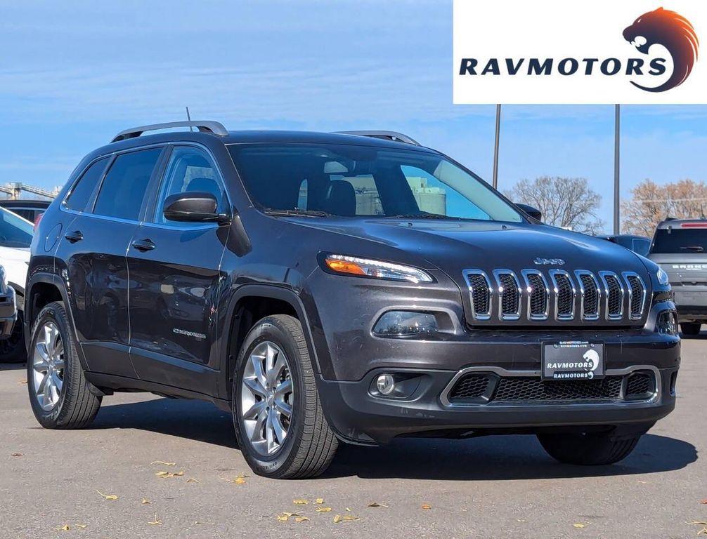 used 2018 Jeep Cherokee car, priced at $16,492