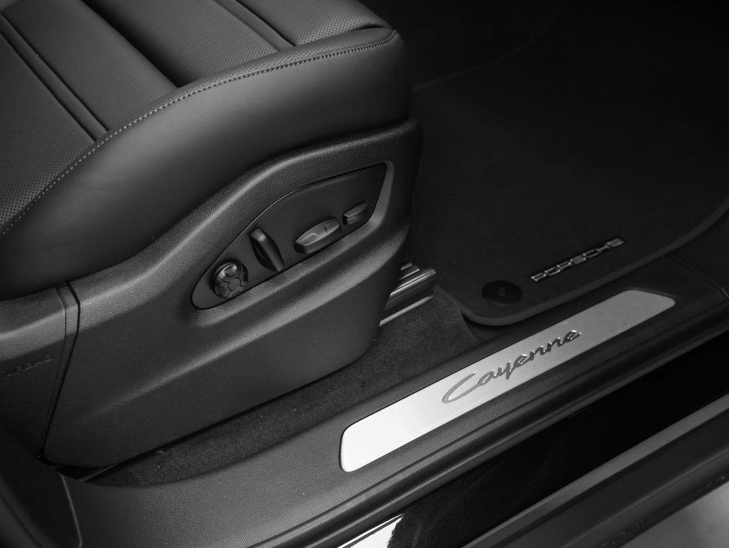 new 2026 Porsche Cayenne car, priced at $111,220