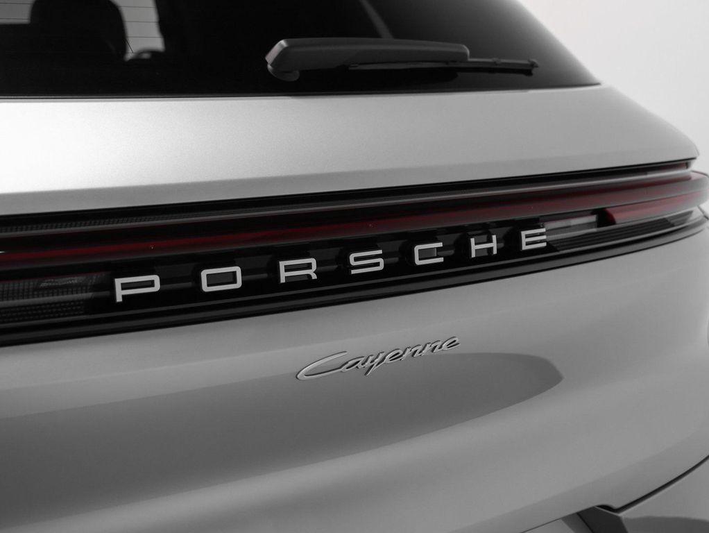 new 2026 Porsche Cayenne car, priced at $113,880