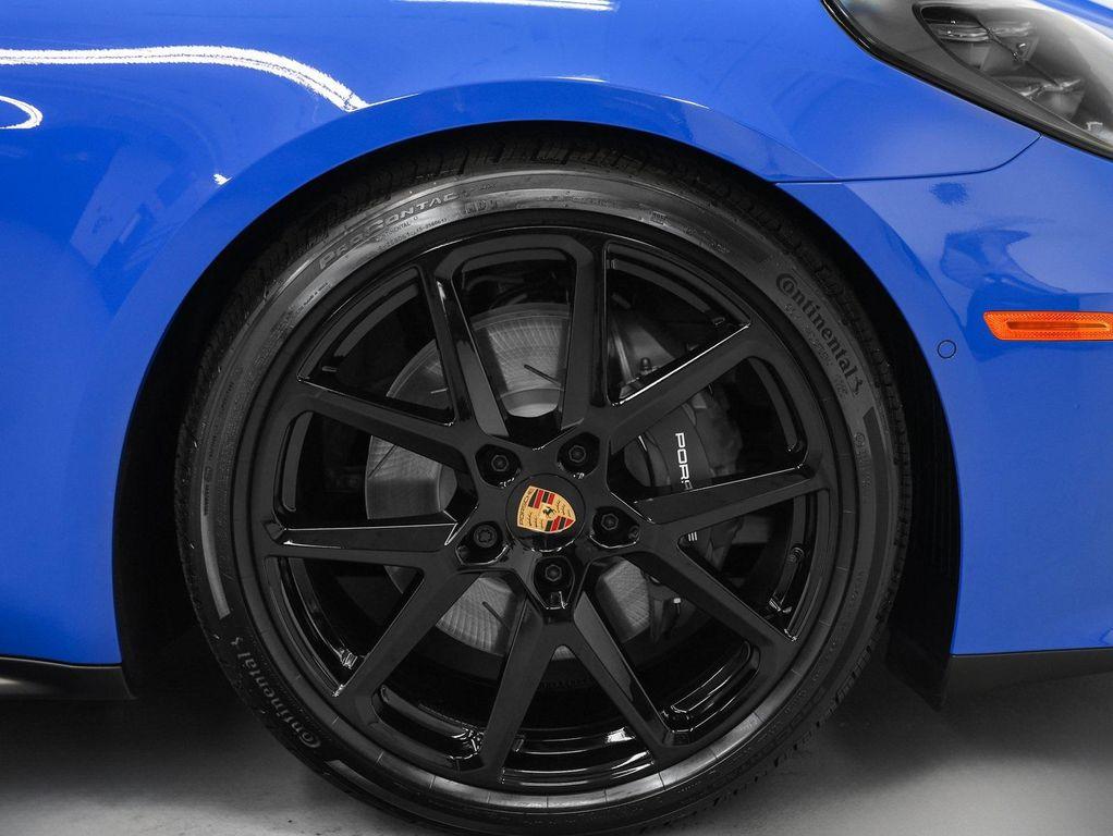 new 2026 Porsche Panamera car