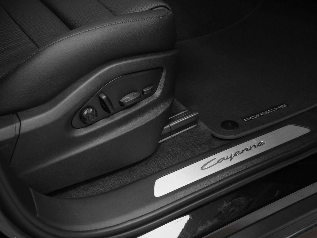 new 2026 Porsche Cayenne car, priced at $105,380