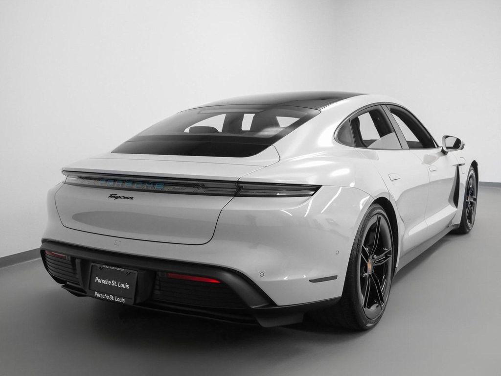 new 2025 Porsche Taycan car