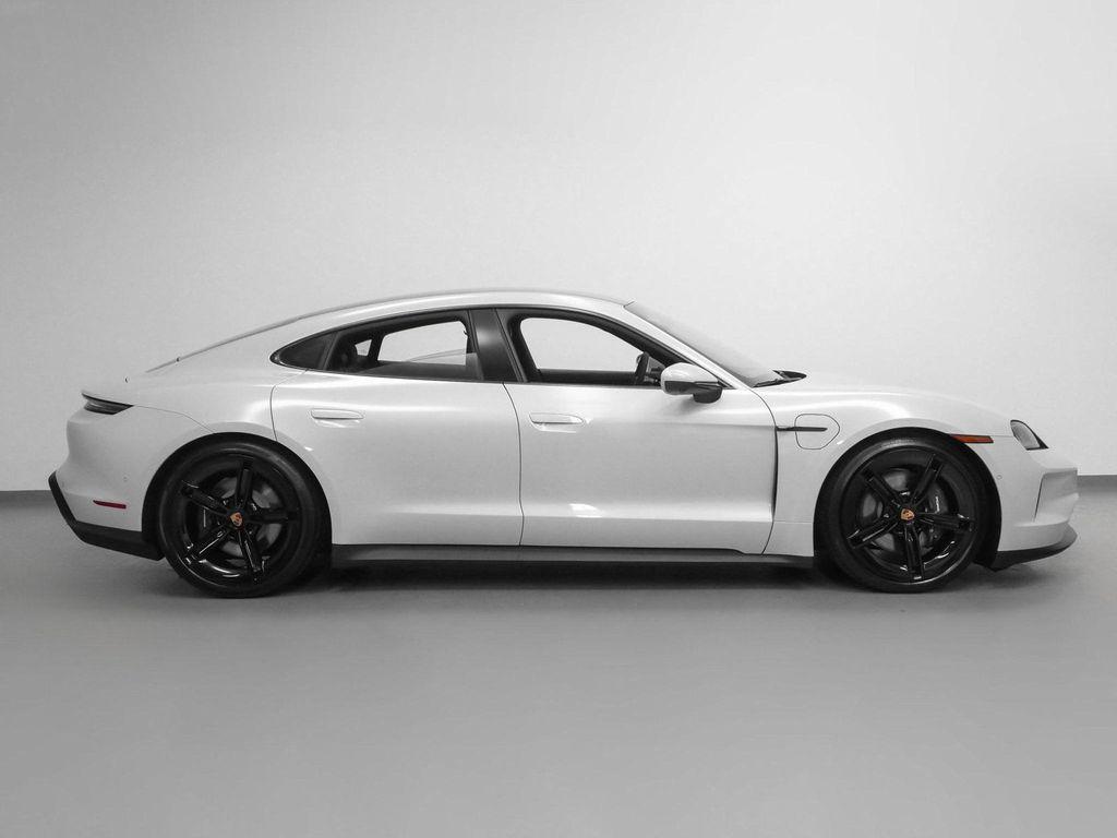 new 2025 Porsche Taycan car
