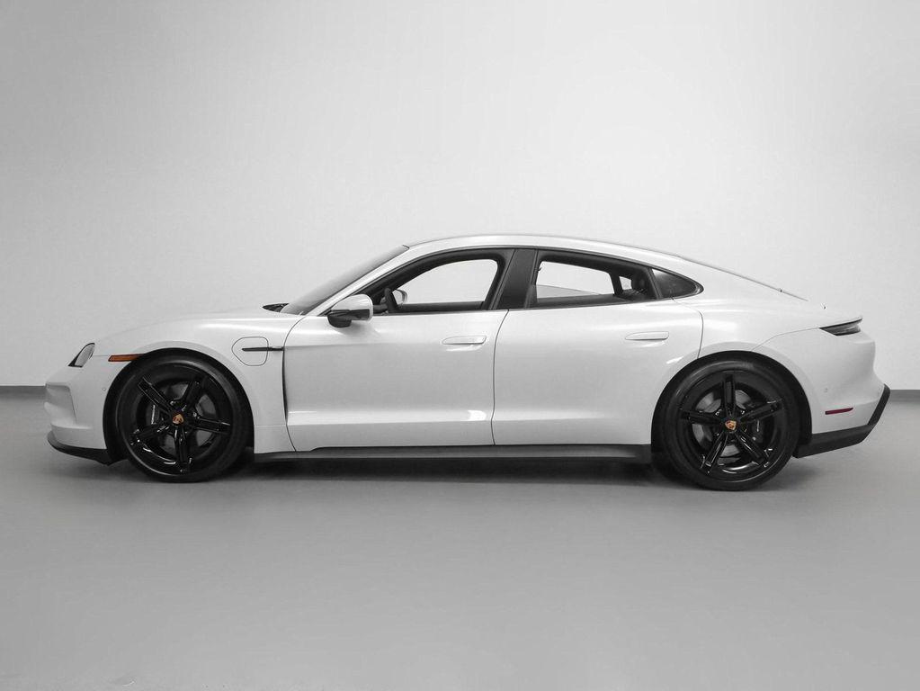 new 2025 Porsche Taycan car