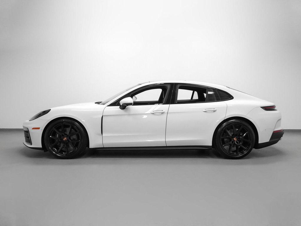 new 2026 Porsche Panamera car