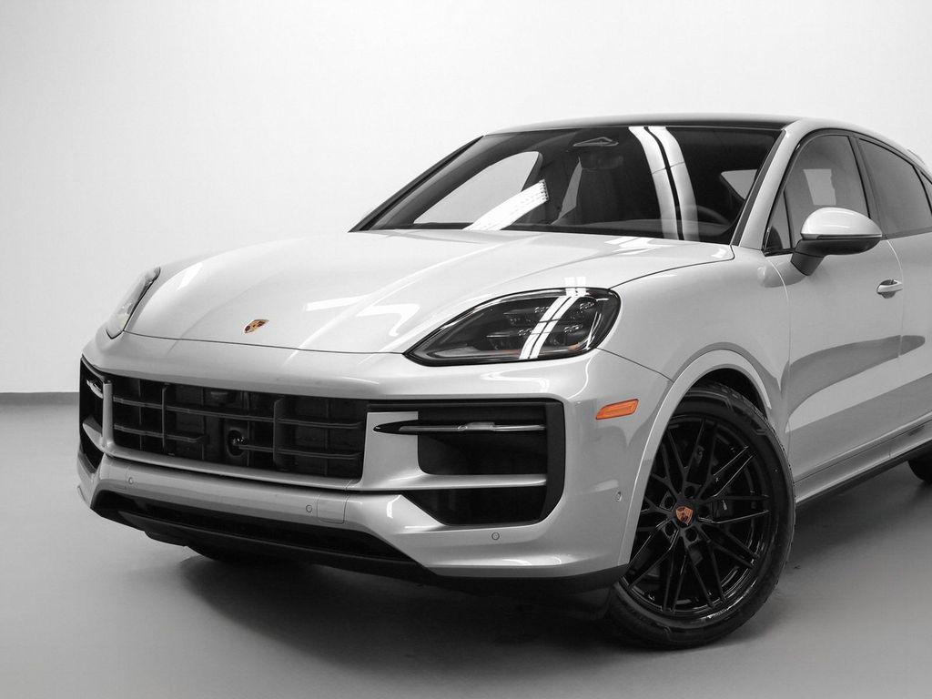 new 2026 Porsche Cayenne car, priced at $122,790