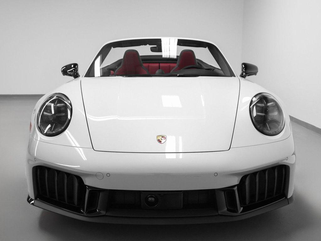 new 2026 Porsche 911 car