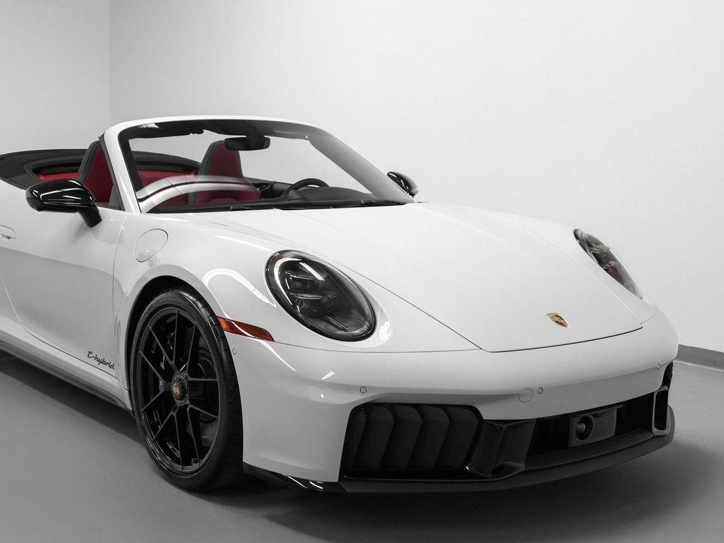 new 2026 Porsche 911 car