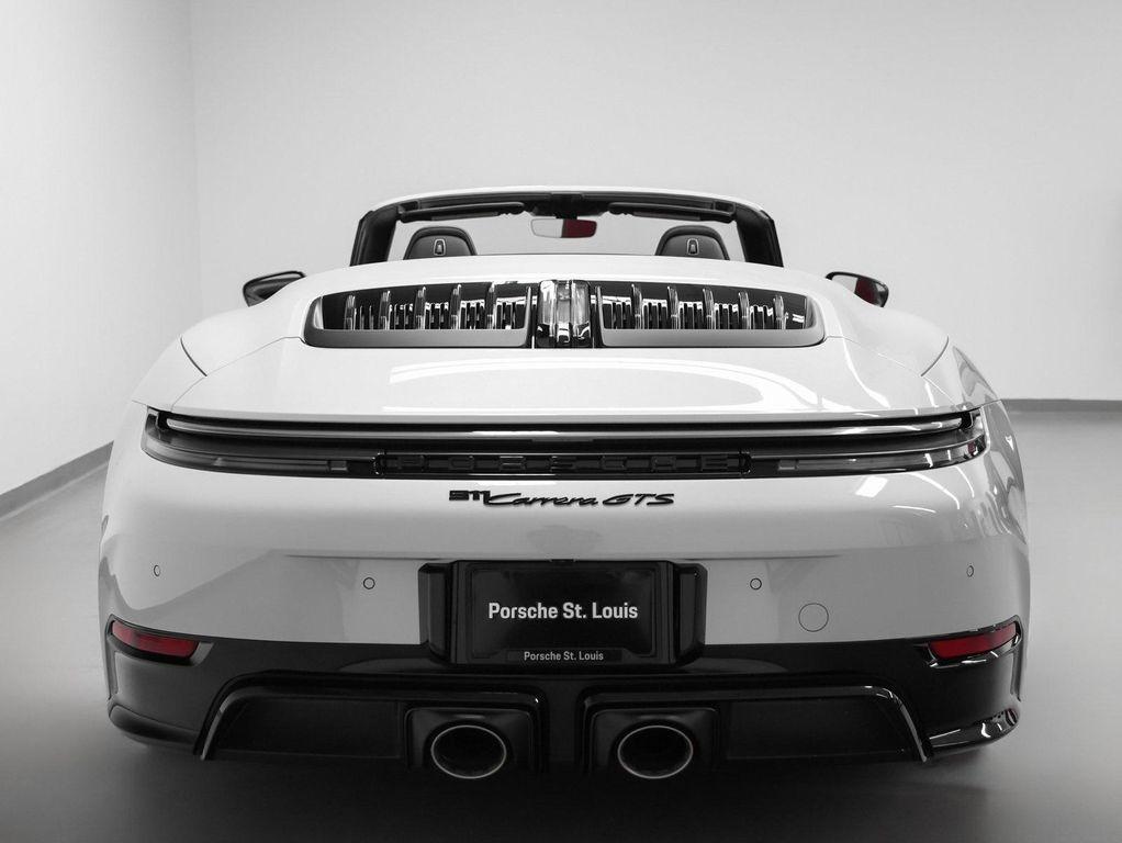 new 2026 Porsche 911 car